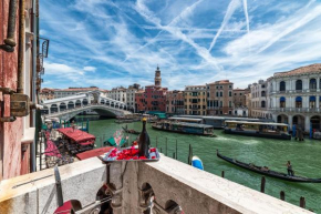 Royal Rialto Apartment - Grand Canal View